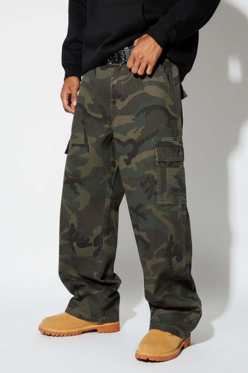 Tyler camo dark green cargo pants. – GoSobiShop Boutique