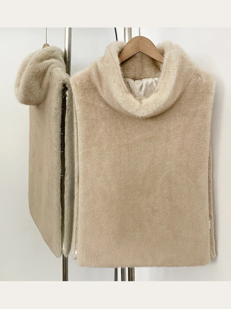 Women's faux fur vest in beige, front view

Women's plush faux fur vest with matching belt

Women's brown faux fur vest, sleeveless design

Women's faux fur vest with long front and short back

Close-up of plush faux fur vest texture

Women's faux fur vest styled with a long-sleeve top