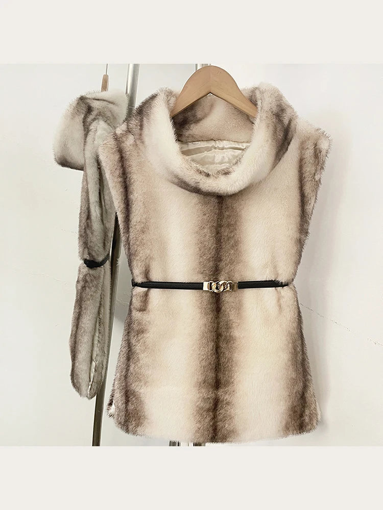 Women's faux fur vest in beige, front view

Women's plush faux fur vest with matching belt

Women's brown faux fur vest, sleeveless design

Women's faux fur vest with long front and short back

Close-up of plush faux fur vest texture

Women's faux fur vest styled with a long-sleeve top