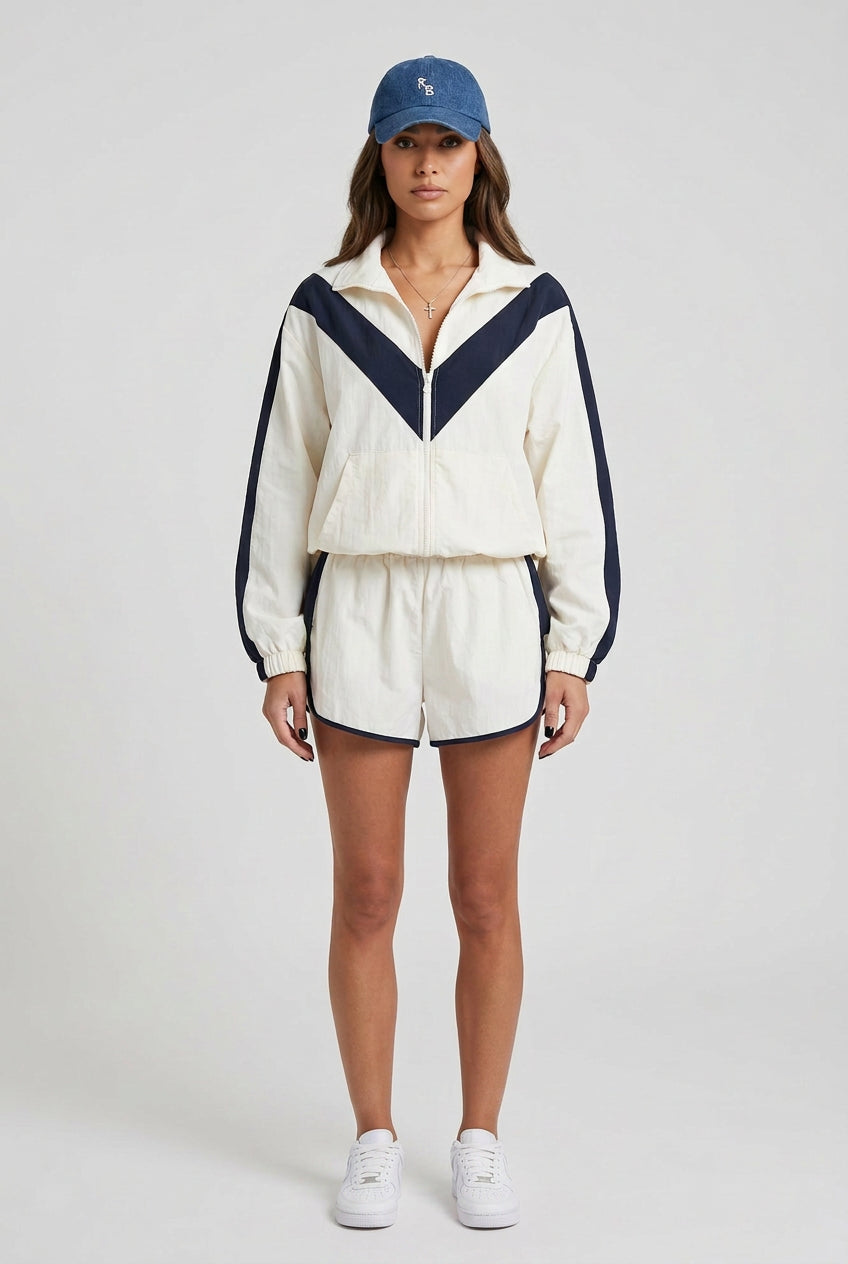 Contrast zip-up jacket and matching pants set