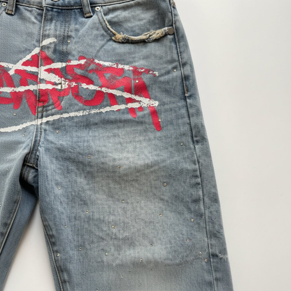 luxury streetwear jorts, graffiti denim shorts, red washed jorts, baggy jean shorts men, Y2K streetwear shorts, hip hop denim shorts, urban fashion jorts, oversized jorts outfit, designer streetwear shorts, graffiti shorts men women