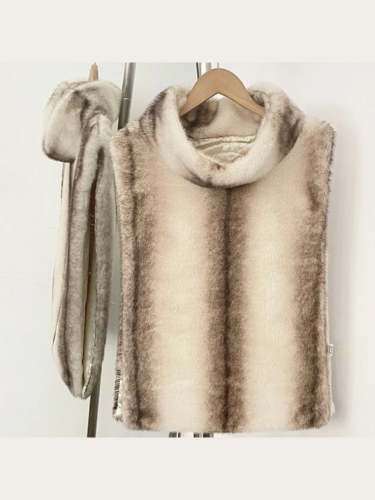 Women's faux fur vest in beige, front view

Women's plush faux fur vest with matching belt

Women's brown faux fur vest, sleeveless design

Women's faux fur vest with long front and short back

Close-up of plush faux fur vest texture

Women's faux fur vest styled with a long-sleeve top