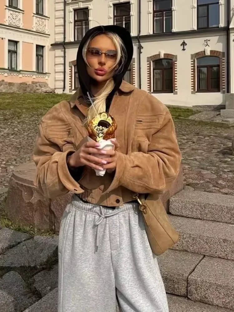 Jayla big sleeves cropped suede jacket.