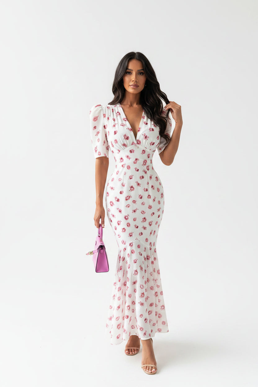 Floral maxi dress
Women's floral dress
Sleeveless maxi dress
Long summer dress
Women's summer dress
Floral summer dress
Vacation dress
Women's maxi dress
Casual summer dress
Lightweight floral dress
Resort wear dress
Women's boutique dress
Flowy summer dress
Elegant women's dress