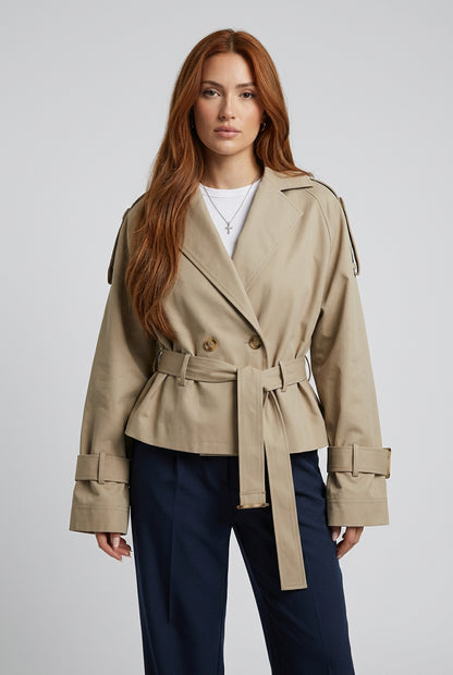 Women's belted cape-lapel outerwear jacket