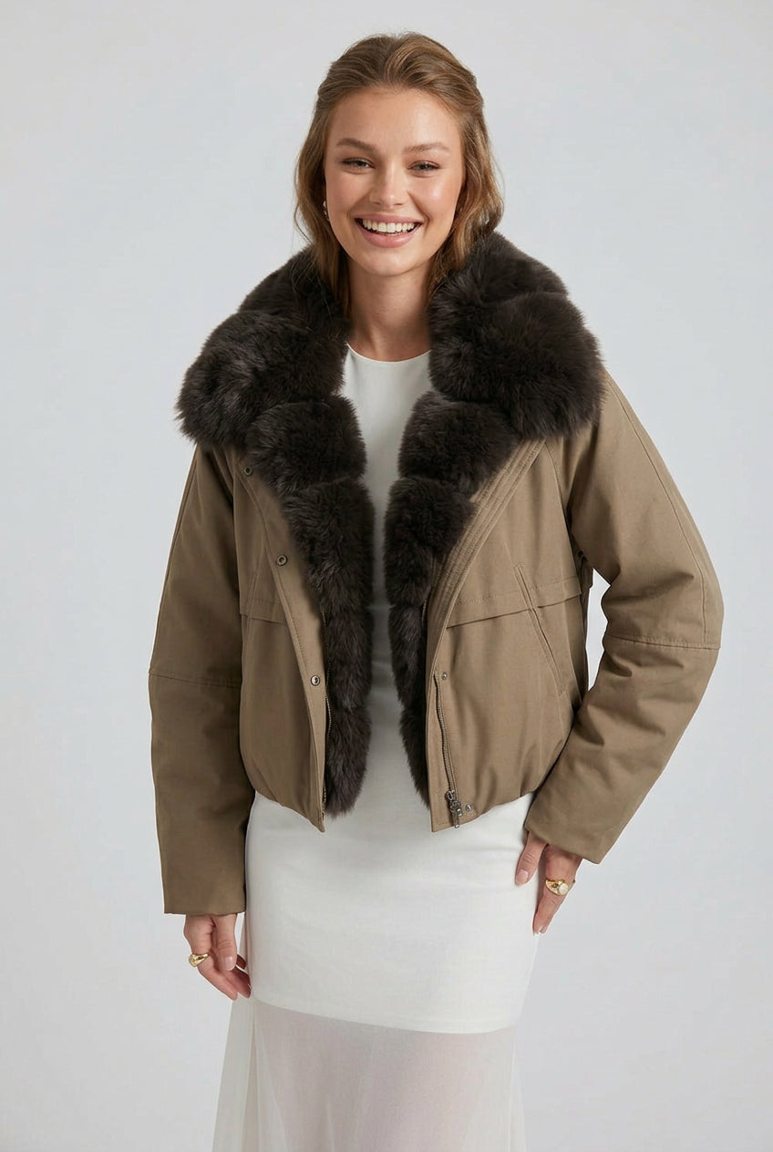 Fur-collar cropped puffer jacket for women, product image 3