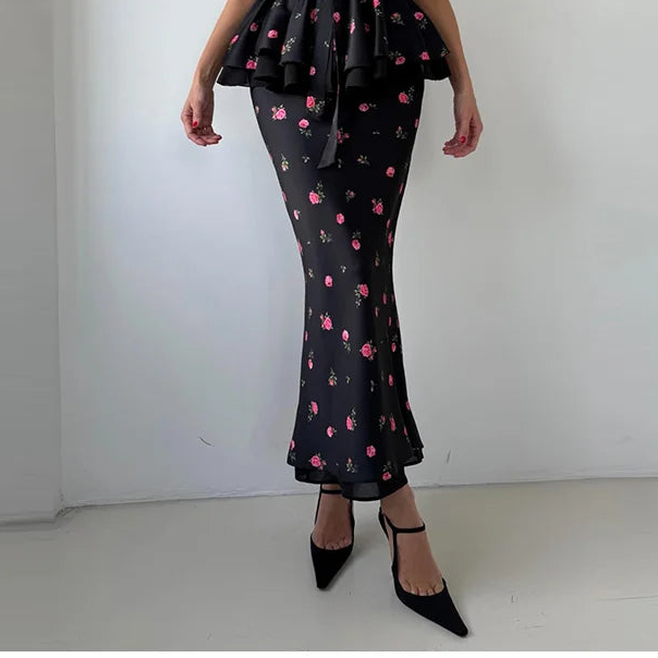 elegant two piece set women, floral bodycon skirt set, summer outfit women 2026, slim fit matching set women, classy women outfit set, structured two piece outfit, women floral skirt set, elegant summer co-ord set, ladies matching outfit set, chic two piece dress alternative, EU size women clothing, cm size chart women outfit