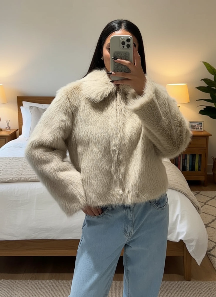 fall coat
fall jacket
fall fashion
women coat
fall tops
trench coat
black puffer jacket
winter coats women
wool coat
shearling coat
rain coat women
faux leather jacket
northface coat
fall outfits
teddy coat
faux fur jacket
cropped puffer vest