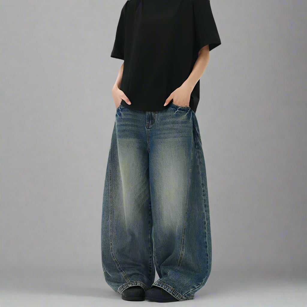 Baggy loose fit balloon jeans