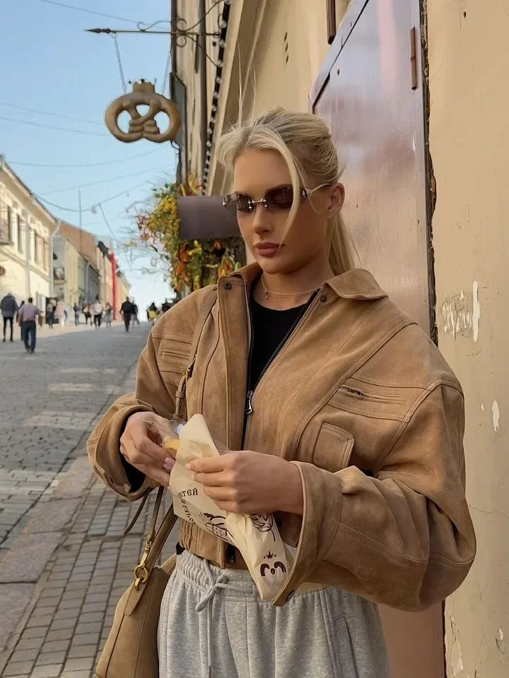 Jayla big sleeves cropped suede jacket.