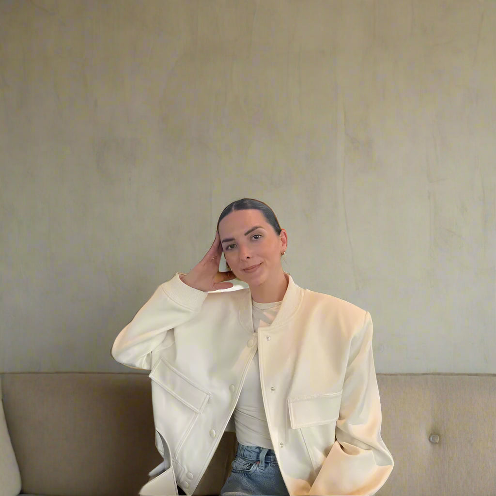 fall coat
fall jacket
fall fashion
fall top
fall sale
zara jacket
women fall jacket
trench coat
puffer jacket women
winter coats women
faux fur coat
long puffer coat
teddy coat
puffer coat
shearling coat
faux fur jacket
black trench coat
rain coat women
womens coats