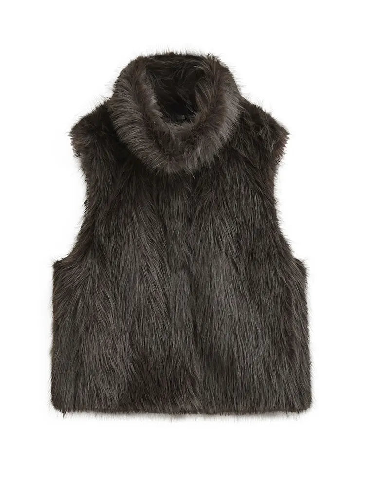 Faux fur turtleneck vest product detail