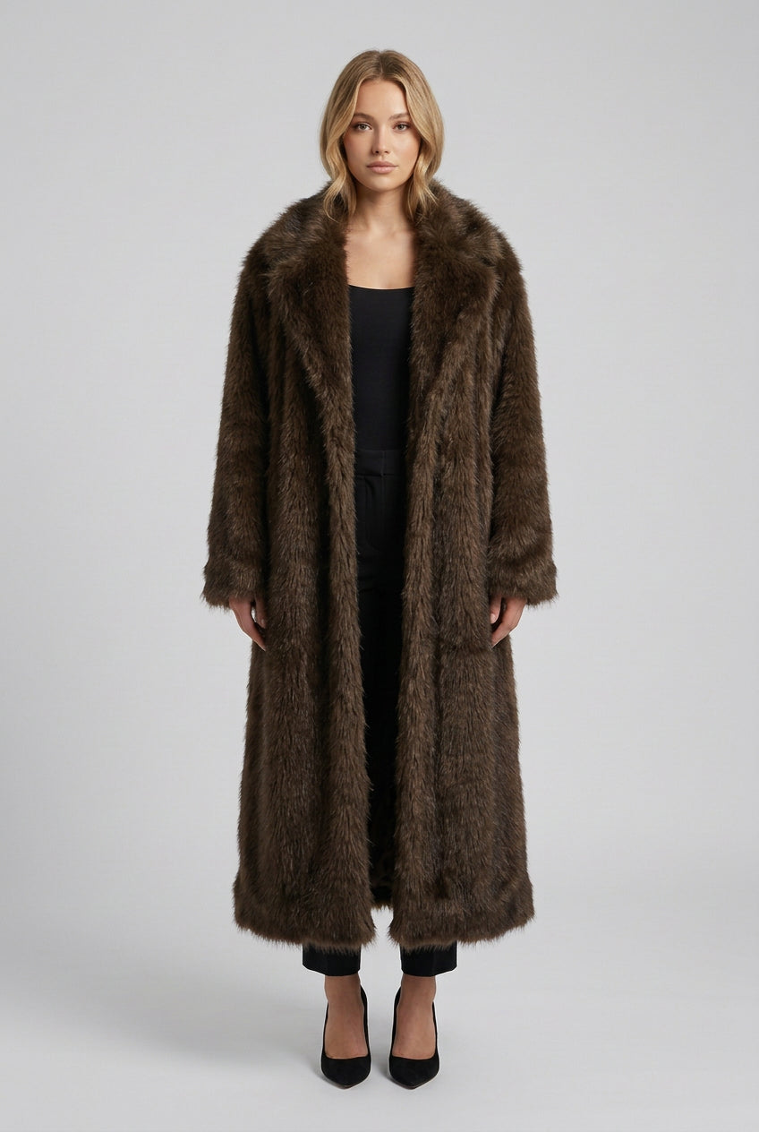 Close-up of the soft blended gradient faux fur texture