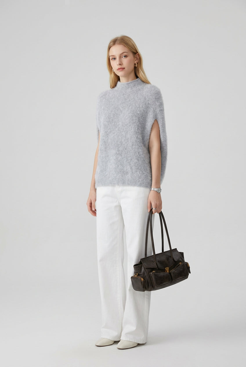 Minimalist sleeveless knit vest for autumn and winter outfits