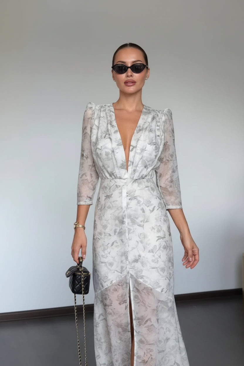 Floral maxi dress
Women's floral dress
Sleeveless maxi dress
Long summer dress
Women's summer dress
Floral summer dress
Vacation dress
Women's maxi dress
Casual summer dress
Lightweight floral dress
Resort wear dress
Women's boutique dress
Flowy summer dress
Elegant women's dress